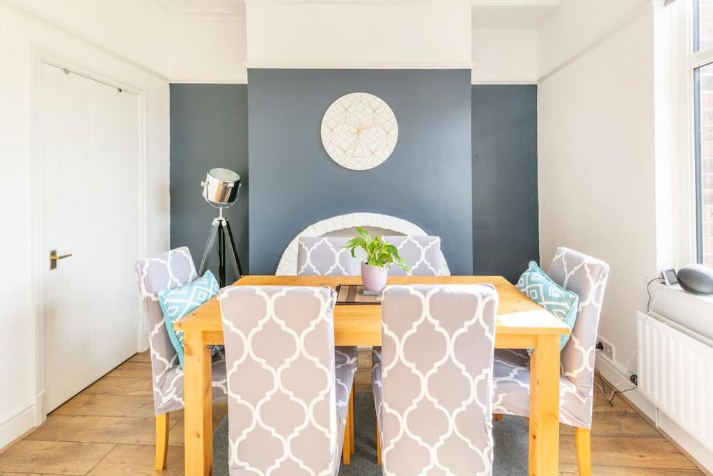 Atrium House Guest House Hazel Grove Εξωτερικό φωτογραφία